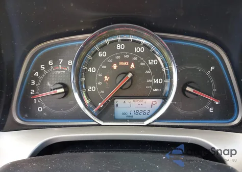 2015 Toyota Rav4 Limited z USA, uszkodzony, nr VIN 2T3DFREVXFW292849